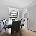 Luxury 2 Bed In Mayfair!