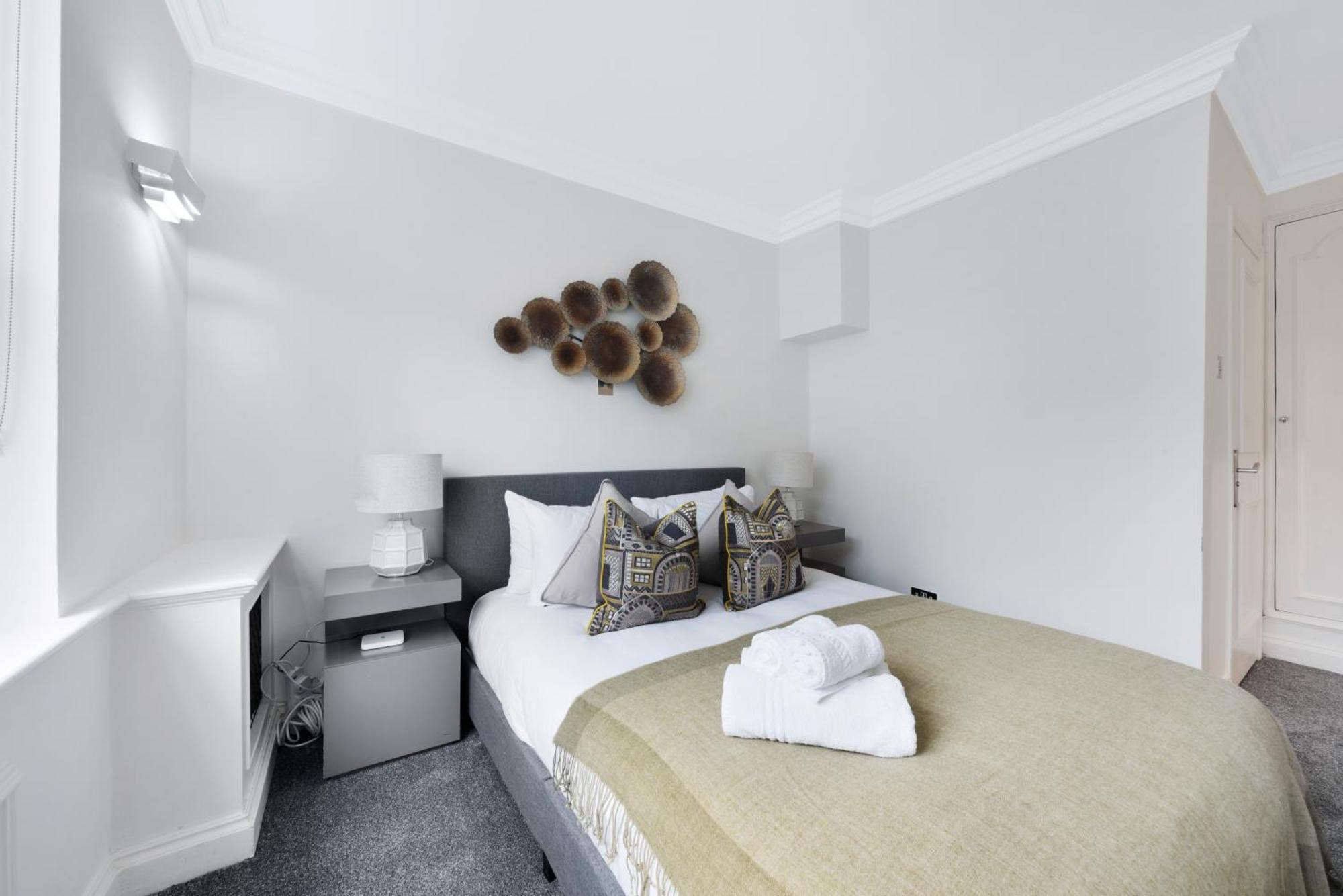 Luxury 2 Bed In Mayfair! * London