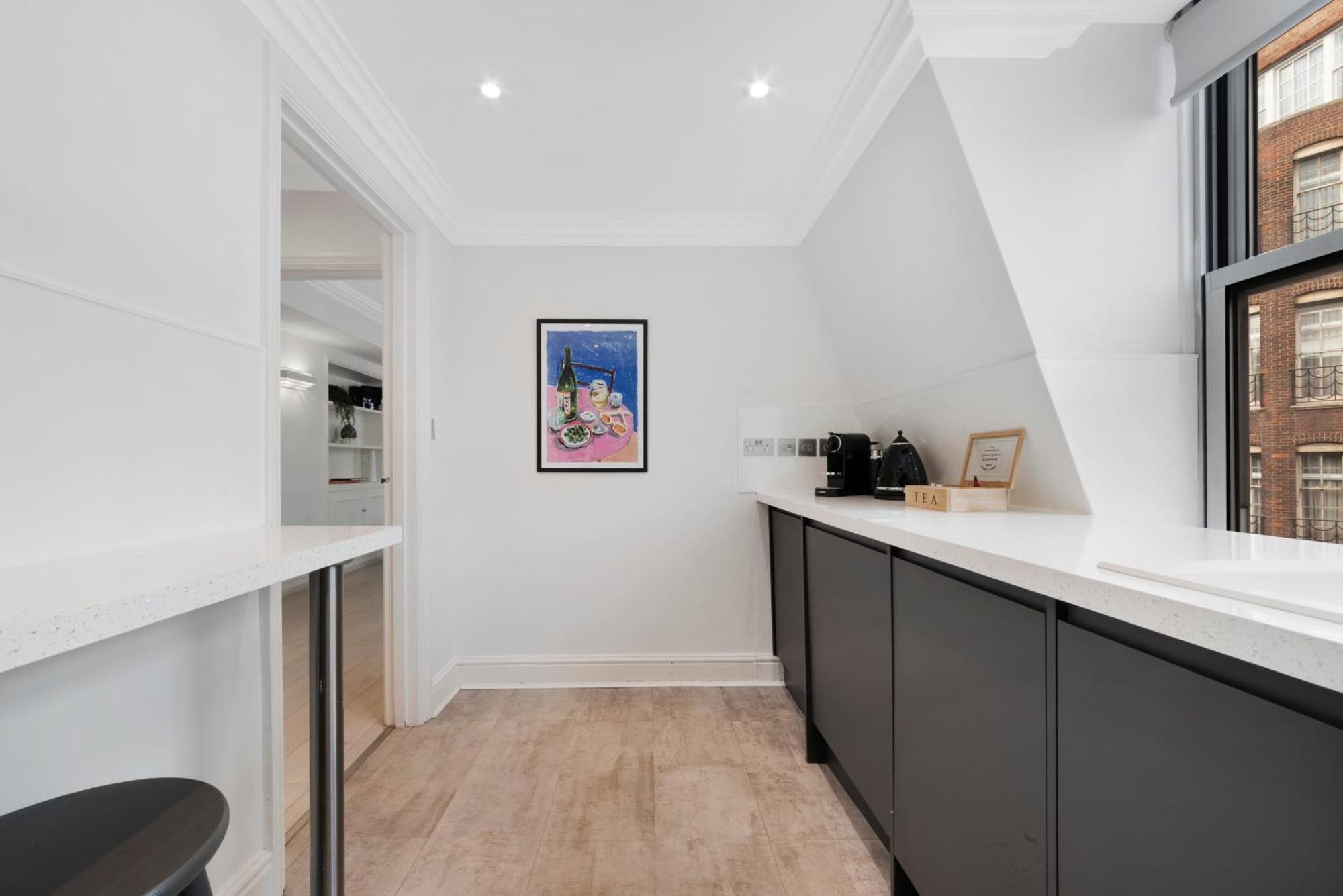 Luxury 2 Bed In Mayfair!